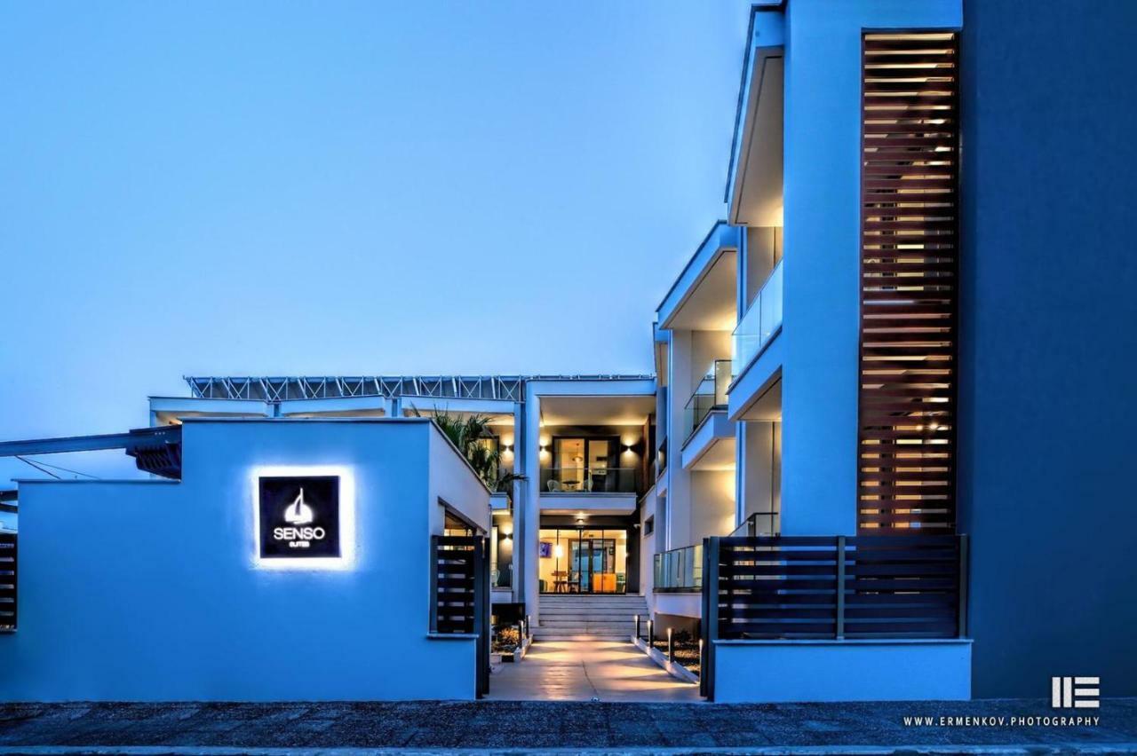 Senso Suites Néa Péramos Exterior foto