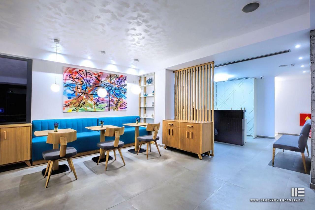Senso Suites Néa Péramos Exterior foto