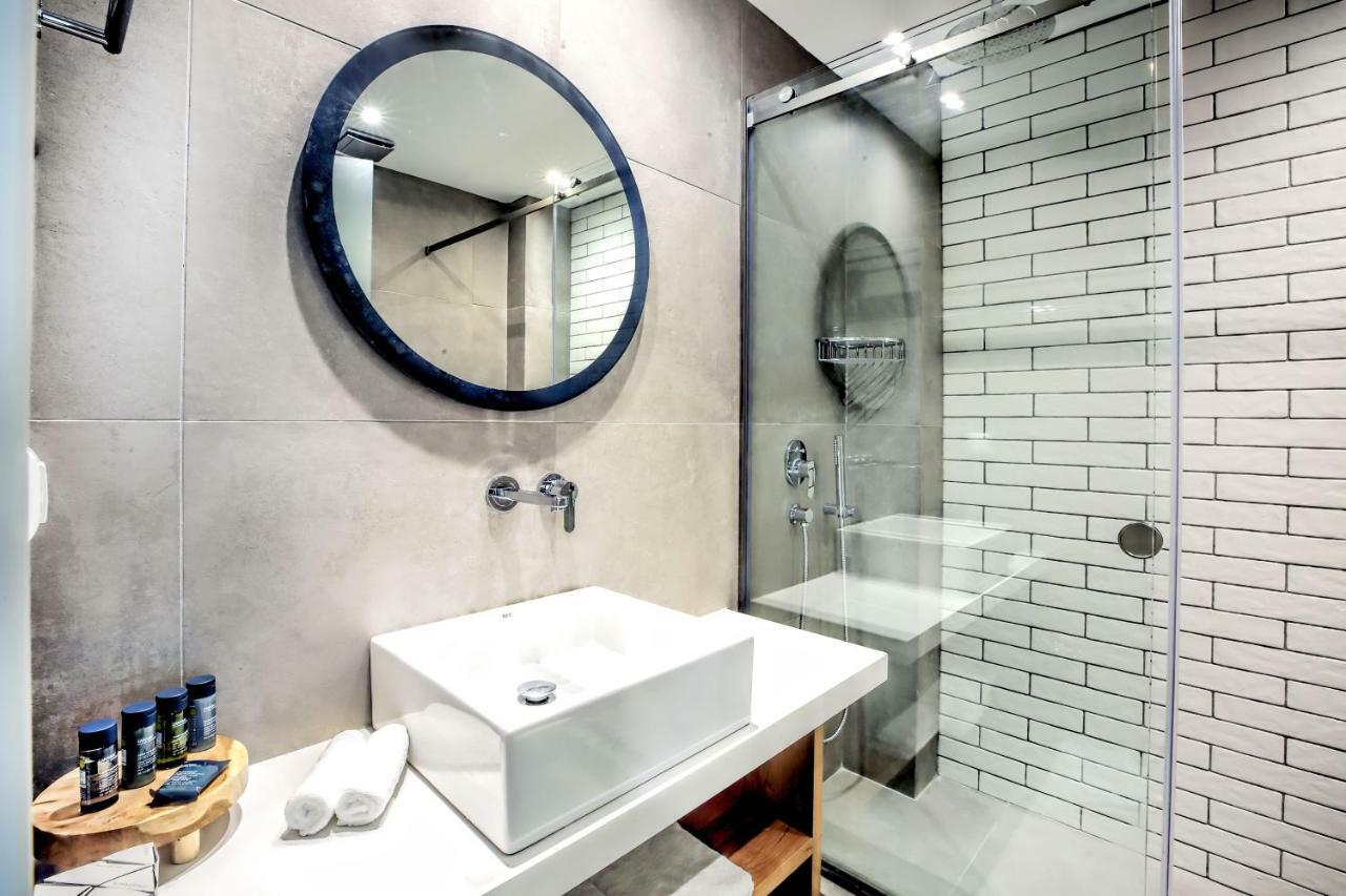 Senso Suites Néa Péramos Exterior foto